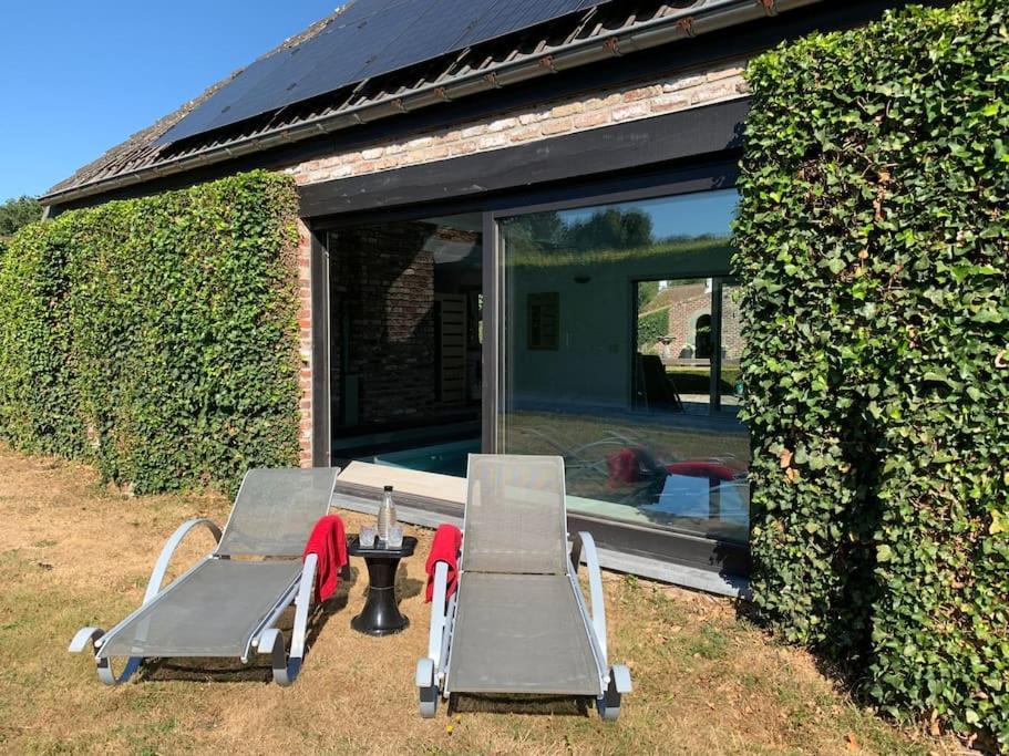 Chambre D Hotes Le Joyau With Indoor Pool And Sauna Lasne